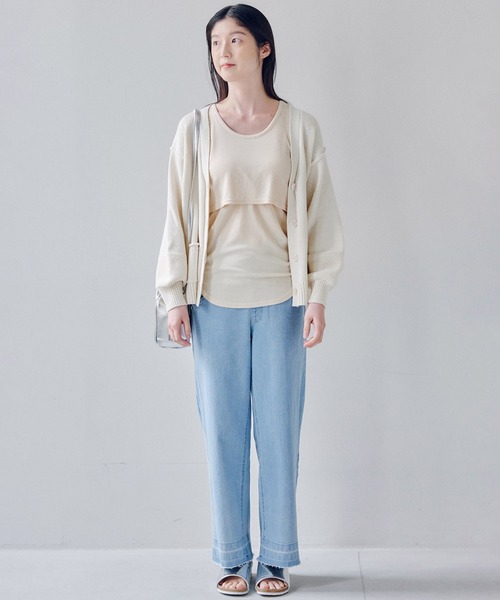 フェリシモMama(フェリシモママ)の「Moredde 見せインナーなのに授乳ができる 胸チラしにくいカップ付きテレコリブタンクトップ(マタニティウェア/グッズ・レディース・ホワイト/ブラック・MEDIUM/LARGE/X-LARGE)」の3枚目の写真