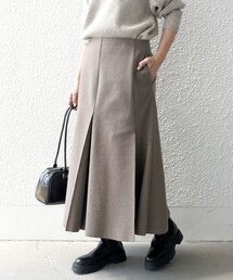 SHIPS any: エア ニードル タック ミディ スカート