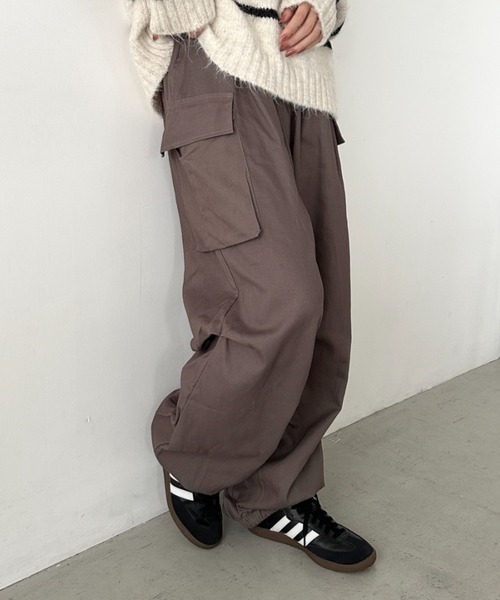 MYMOOD.(マイムード)の「ルーズカーゴパンツ(カーゴパンツ・レディース・カーキ/グレー/ブラック・S/M/L)」の16枚目の写真