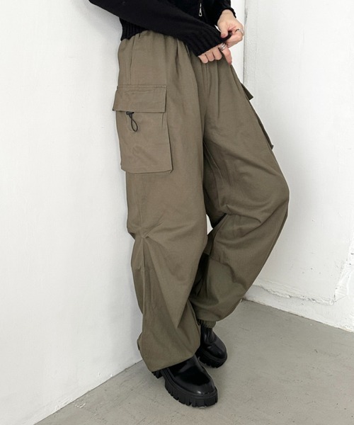 MYMOOD.(マイムード)の「ルーズカーゴパンツ(カーゴパンツ・レディース・カーキ/グレー/ブラック・S/M/L)」の21枚目の写真