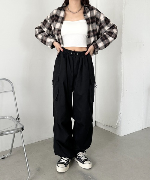 ルーズカーゴパンツ（カーゴパンツ）｜CLEA（クレア）の