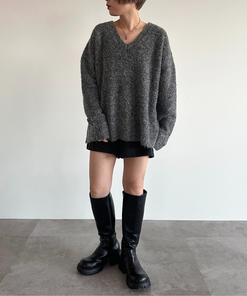 apres jour mignon(アプレジュールミニョン)の「起毛Vニットプルオーバー【ZOZOTOWN限定アイテム】(ニット/セーター・レディース・チャコールグレー/アイボリー/ネイビー・X-LARGE/フリー)」の8枚目の写真