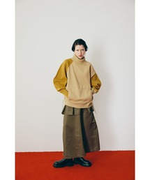 HeRIN.CYE（ヘリンドットサイ）の「Slit neck boyfriend tops