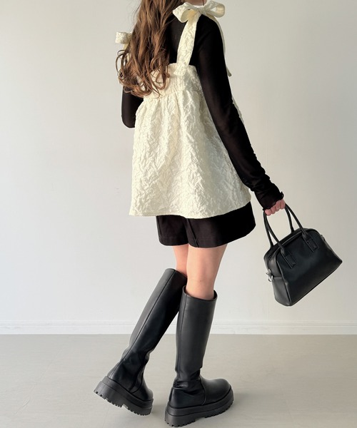 JUNOAH(ジュノア)の「肩リボンジャガードキャミソールビスチェ(キャミソール・レディース・アイボリー/ブラック/ライトグリーン/グレー/ブラウン/ピンク/ブルー/ベージュ・X-LARGE/LARGE/MEDIUM/SMALL)」の15枚目の写真