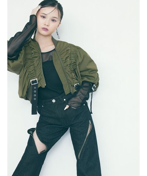 MURUA（ムルーア）の「メッシュシアーカットトップス（Tシャツ/カットソー・レディース・カーキ/ブラック/アイボリー・FREE）」の7枚目の写真