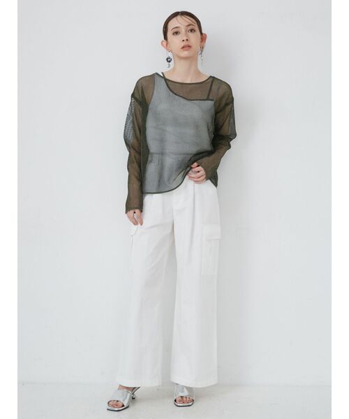 MURUA（ムルーア）の「メッシュシアーカットトップス（Tシャツ/カットソー・レディース・カーキ/ブラック/アイボリー・FREE）」の12枚目の写真