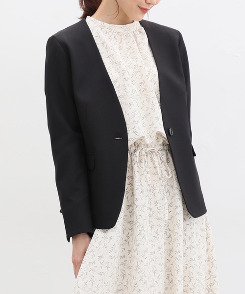 Honeys（ハニーズ）の「ウォッシャブルストレッチカラーレスジャケット（テーラードジャケット・レディース・ダークネイビー/ブラック/アイボリー/杢グレー/ベージュ・S/L/LL/M/3L）」の10枚目の写真