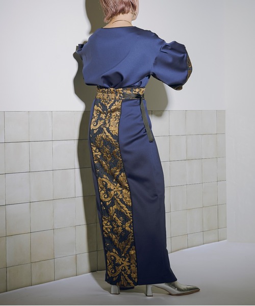 Ezick（エジック）の「Gobelin sleeve モードプルオーバー（その他トップス・レディース・ブラック/ブルー・FREE）」の21枚目の写真