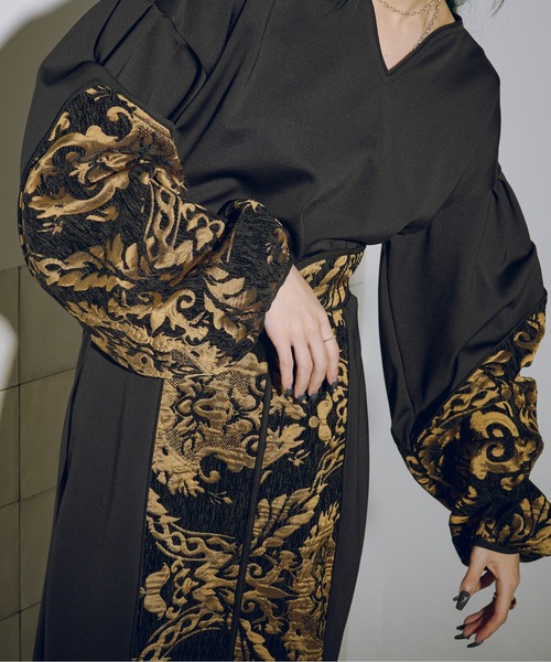 Ezick（エジック）の「Gobelin sleeve モードプルオーバー（その他トップス・レディース・ブラック/ブルー・FREE）」の14枚目の写真