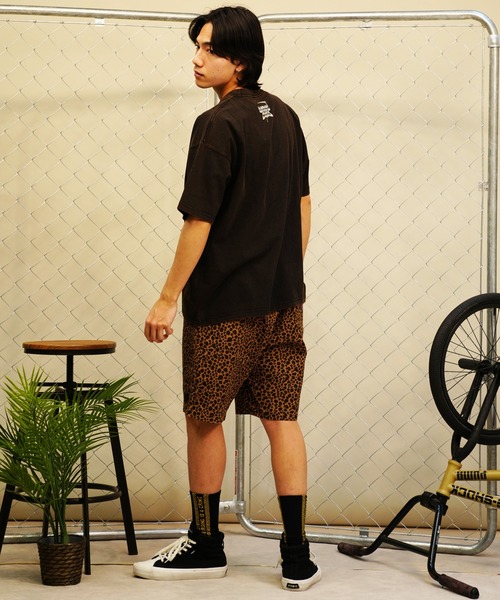 LURKING CLASS（ラーキングクラス）の「【ムラサキスポーツ限定】LURKING CLASS/ラーキングクラス フロントプリント オーバーサイズ半袖Tシャツ ST24STM17/ST24STM18/ST24STM19（Tシャツ/カットソー・メンズ・ブラック/ブラック系その他2/ブラック系その他・M/L/XL）」の12枚目の写真