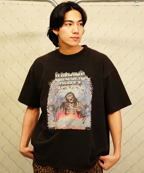 LURKING CLASS（ラーキングクラス）の「【ムラサキスポーツ限定】LURKING CLASS/ラーキングクラス フロントプリント オーバーサイズ半袖Tシャツ ST24STM17/ST24STM18/ST24STM19（Tシャツ/カットソー・メンズ・ブラック/ブラック系その他2/ブラック系その他・M/L/XL）」の4枚目の写真