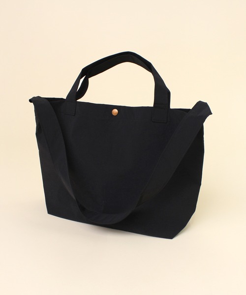 RNA-N（アールエヌエーエヌ）の「E4975 リサイクルナイロン撥水２ＷＡＹショルダー（ショルダーバッグ・レディース・グレー/ナチュラル/ブラック・FREE）」の2枚目の写真