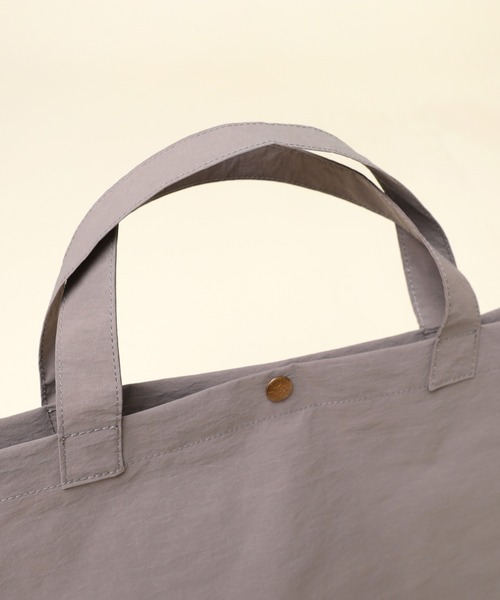 RNA-N（アールエヌエーエヌ）の「E4975 リサイクルナイロン撥水２ＷＡＹショルダー（ショルダーバッグ・レディース・グレー/ナチュラル/ブラック・FREE）」の19枚目の写真