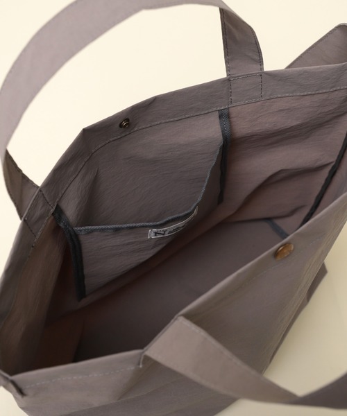 RNA-N（アールエヌエーエヌ）の「E4975 リサイクルナイロン撥水２ＷＡＹショルダー（ショルダーバッグ・レディース・グレー/ナチュラル/ブラック・FREE）」の20枚目の写真