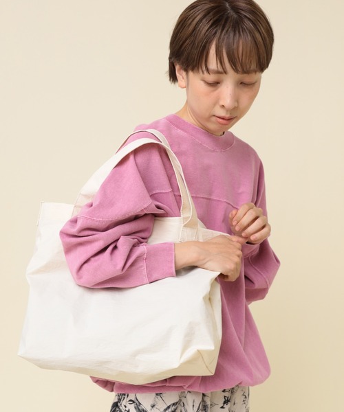 RNA-N（アールエヌエーエヌ）の「E4975 リサイクルナイロン撥水２ＷＡＹショルダー（ショルダーバッグ・レディース・グレー/ナチュラル/ブラック・FREE）」の12枚目の写真