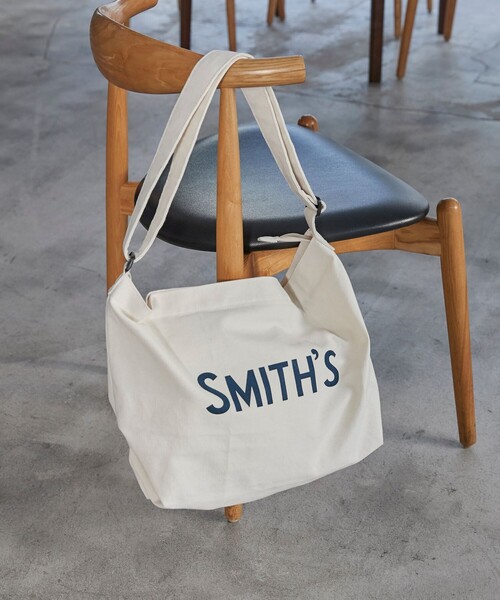 SMITH'S（スミス）の「SMITH'S（スミス）別注ビッグショルダーバッグ／メッセンジャーバッグ（ショルダーバッグ・メンズ・オフホワイト/ブラック・FREE）」の2枚目の写真