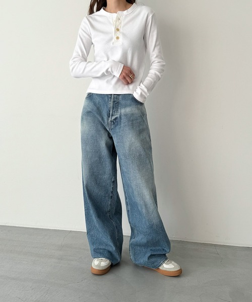 CANAL JEAN（キャナルジーン）の「RED CHOP WORKS　ヘンリーネックロンT（Tシャツ/カットソー・レディース・ホワイト/グレー・ONE SIZE）」の13枚目の写真