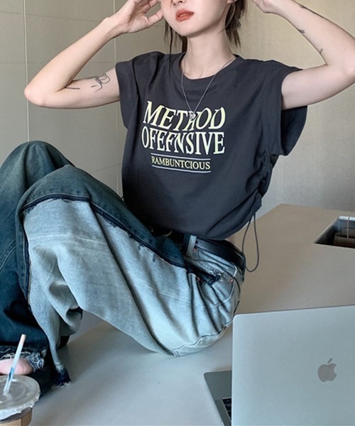 HALEY PESCA（ヘーリーペスカ）の「HALEY PESCA/Y2K ショート丈サイドドロースト ロゴTシャツ（Tシャツ/カットソー・レディース・ホワイト/グレー/グリーン・SMALL/MEDIUM/LARGE）」の18枚目の写真