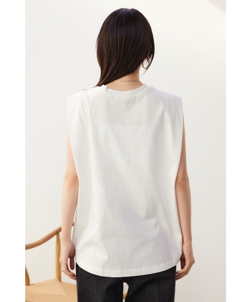 crie conforto（クリーコンフォルト）の「ショルダータックプルオーバー（Tシャツ/カットソー・レディース・ホワイト/レッド/ブラック・FREE）」の7枚目の写真