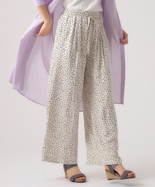 DRESKIP(ドレスキップ)の「◆【M-LL/選べる着丈】すっきりキレイ見え サテンワイドパンツ(その他パンツ・レディース・ブルー/ナチュラル/チャコールグレー/ブラック系5/ホワイト系8/ブラック系/ホワイト系3/スモーキーグリーン系・42/40/38/04/03/02)」の20枚目の写真