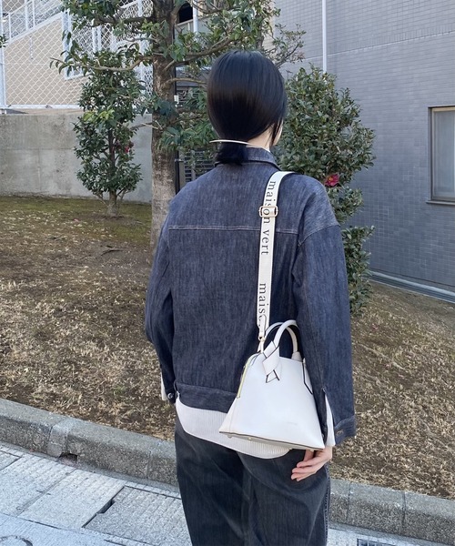 maison vert(メゾンヴェール)の「【超軽量/多収納】リボンハンドル2WAYバッグ(トートバッグ・レディース・ブラック/グレイッシュベージュ/アイボリー/イエロー/キャメル/ダークブラウン/ライトグレー/ホワイト/ライトピンク・FREE)」の13枚目の写真
