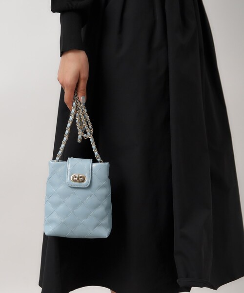 OPAQUE.CLIP（オペークドットクリップ）の「◆キルティングデザインチェーンミニショルダーバッグ（ショルダーバッグ・レディース・イエロー系その他/アイボリー/ブラック/ブルー系7・00）」の19枚目の写真