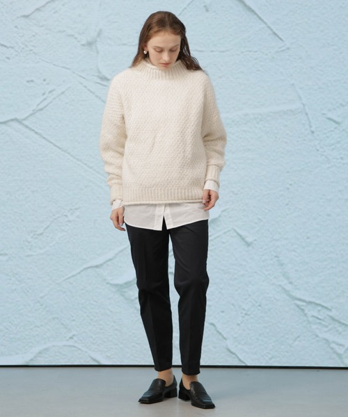 Apo(s)ture(アポスチャー)の「NORAH-002/サテンストレッチテーパードパンツ(その他パンツ・レディース・ベージュ/ネイビー/モカ/ブラック・XS/S/M/L/XL)」の18枚目の写真