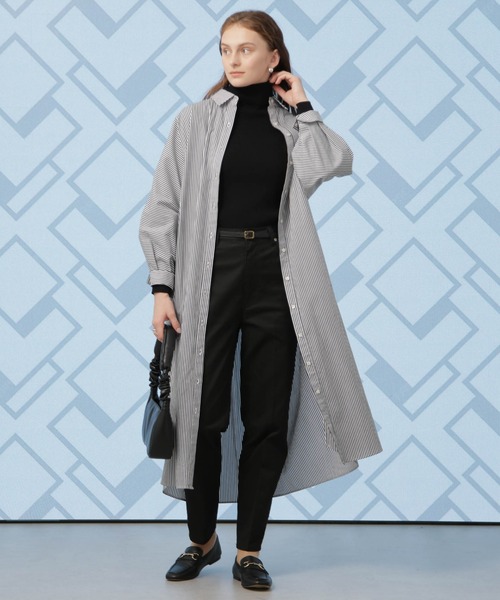 Apo(s)ture(アポスチャー)の「NORAH-002/サテンストレッチテーパードパンツ(その他パンツ・レディース・ベージュ/ネイビー/モカ/ブラック・XS/S/M/L/XL)」の14枚目の写真