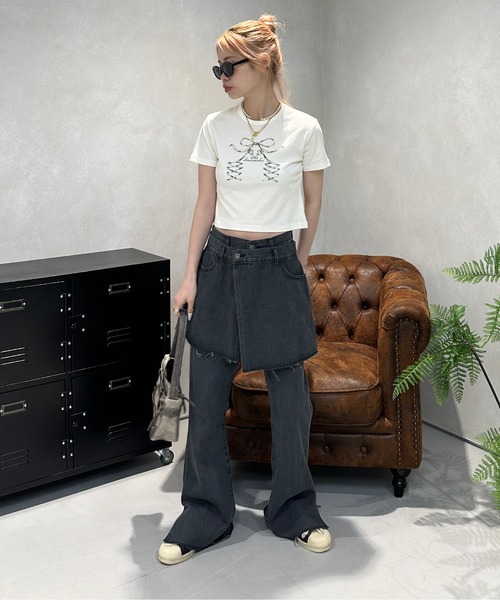 sedacle girl(セダクルガール)の「レースアップリボン クロップドT(Tシャツ/カットソー・レディース・オフホワイト/チャコールグレー・SMALL/MEDIUM)」の11枚目の写真