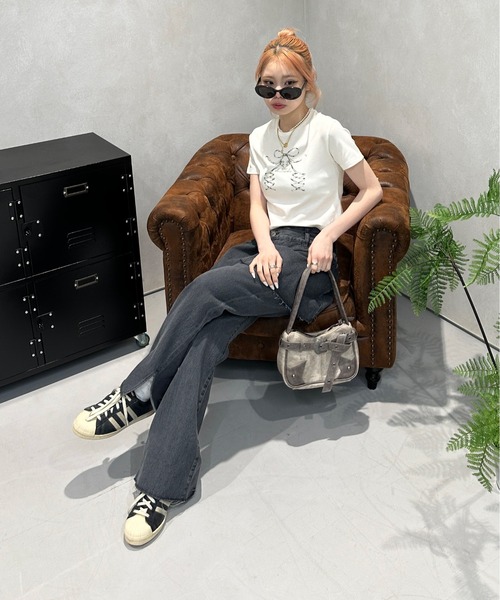 sedacle girl(セダクルガール)の「レースアップリボン クロップドT(Tシャツ/カットソー・レディース・オフホワイト/チャコールグレー・SMALL/MEDIUM)」の12枚目の写真