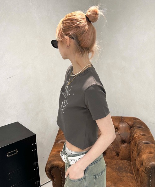 sedacle girl(セダクルガール)の「レースアップリボン クロップドT(Tシャツ/カットソー・レディース・オフホワイト/チャコールグレー・SMALL/MEDIUM)」の15枚目の写真