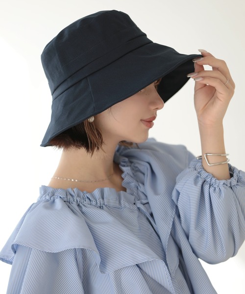 Little＆More（リトルアンドモア）の「バケットハット 綿麻 あご紐ワイヤー入折りたたみ（ハット・レディース・ベージュ/ネイビー/ブルー/ブラック・FREE）」の6枚目の写真