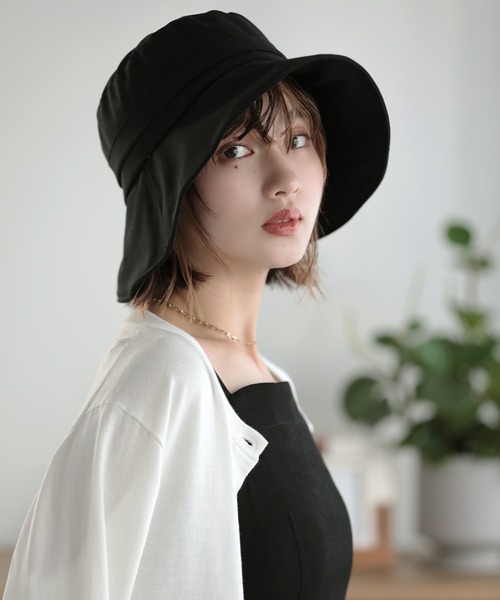 Little＆More（リトルアンドモア）の「バケットハット 綿麻 あご紐ワイヤー入折りたたみ（ハット・レディース・ベージュ/ネイビー/ブルー/ブラック・FREE）」の9枚目の写真