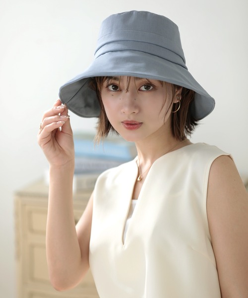 Little＆More（リトルアンドモア）の「バケットハット 綿麻 あご紐ワイヤー入折りたたみ（ハット・レディース・ベージュ/ネイビー/ブルー/ブラック・FREE）」の14枚目の写真