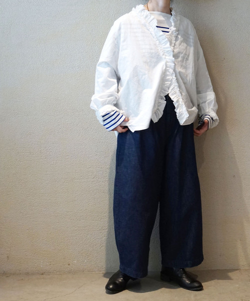 JOURNAL STANDARD LUXE(ジャーナルスタンダード ラックス)の「《追加2》CLシャンブレー フリルブラウス(シャツ/ブラウス・レディース・ホワイト・FREE)」の3枚目の写真