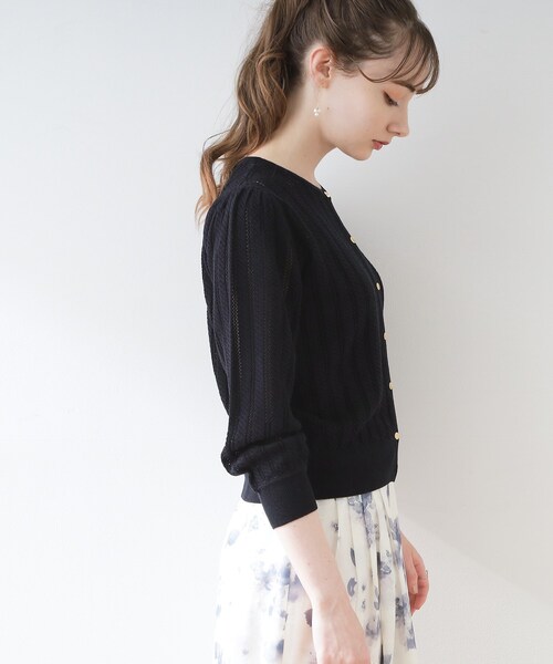 couture brooch（クチュールブローチ）の「◆透かし編みカーディガン（カーディガン/ボレロ・レディース・ネイビー/イエロー系その他/オフホワイト・42/38）」の19枚目の写真