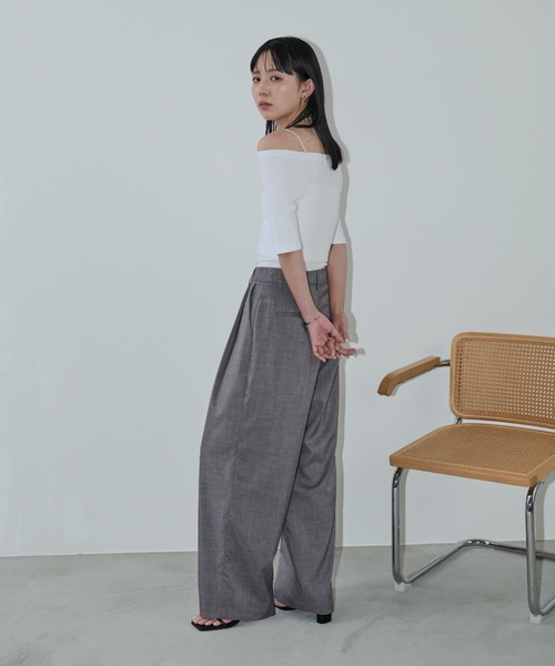 Aunt Marie's（アントマリーズ）の「オフショルハーフスリーブトップス（Tシャツ/カットソー・レディース・ホワイト/ブラウン/レッド/ネイビー/ブラック・FREE）」の13枚目の写真