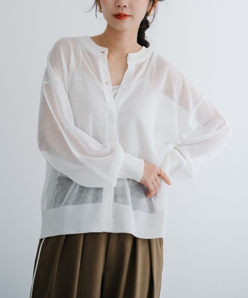 refinedworks(リファインドワークス)の「【refinedworks】 透け感を楽しむ。クルーネックシアーカーディガン!(カーディガン/ボレロ・レディース・ネイビー/ホワイト/グリーン/オレンジ・FREE)」の2枚目の写真