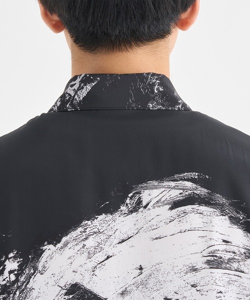 TAAKK（ターク）の「【TAAKK/ターク】別注シルクドローイングショートスリーブシャツ（シャツ/ブラウス・メンズ・ホワイト/ブラック・1/2/3）」の4枚目の写真