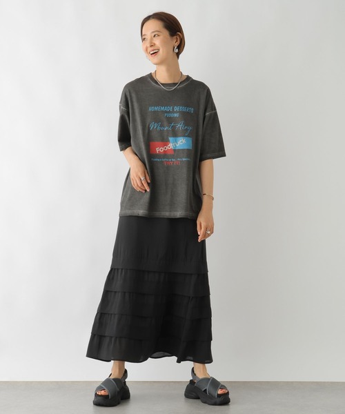 LEPSIM(レプシィム)の「裾切り替えセミフレアスカート 116419(スカート・レディース・ベージュ/ブラック・FREE)」の8枚目の写真