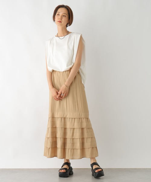 LEPSIM(レプシィム)の「裾切り替えセミフレアスカート 116419(スカート・レディース・ベージュ/ブラック・FREE)」の12枚目の写真
