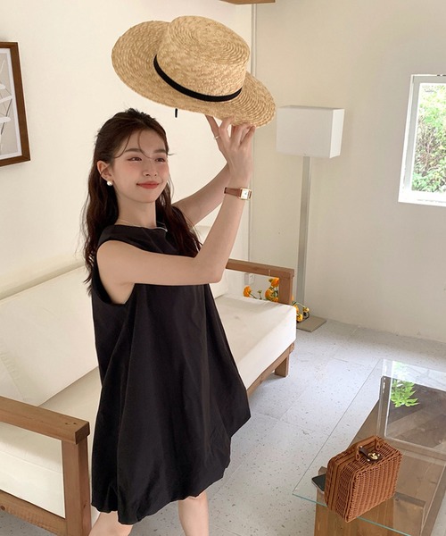 shopnikoniko(ショップニコニコ)の「バルーンミニワンピース ノースリーブ ボリューム(ワンピース・レディース・ブラック/ホワイト・フリー)」の3枚目の写真