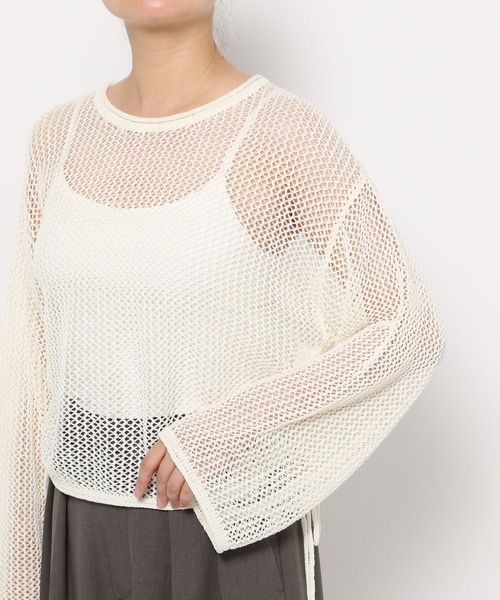 mysty woman(ミスティウーマン)の「メッシュドロストニットプルオーバー 142848(ニット/セーター・レディース・オフホワイト/ライトカーキ/オレンジ・FREE)」の13枚目の写真