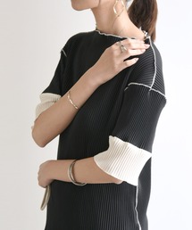 and it_（アンドイット）の「可愛すぎる袖配色半袖プリーツトップス（Tシャツ/カットソー）」