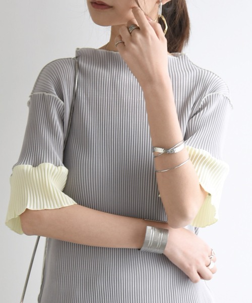 and it_（アンドイット）の「可愛すぎる袖配色半袖プリーツトップス（Tシャツ/カットソー・レディース・ライトブルー/ブラック系2/グレー/キナリ/ベージュ/ブラック系1/ブラウン/ライトグリーン・S-M/M-L）」の11枚目の写真