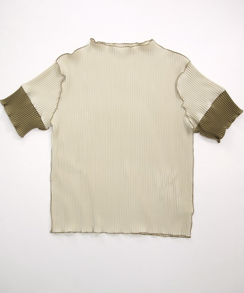 and it_（アンドイット）の「可愛すぎる袖配色半袖プリーツトップス（Tシャツ/カットソー・レディース・ライトブルー/ブラック系2/グレー/キナリ/ベージュ/ブラック系1/ブラウン/ライトグリーン・S-M/M-L）」の17枚目の写真