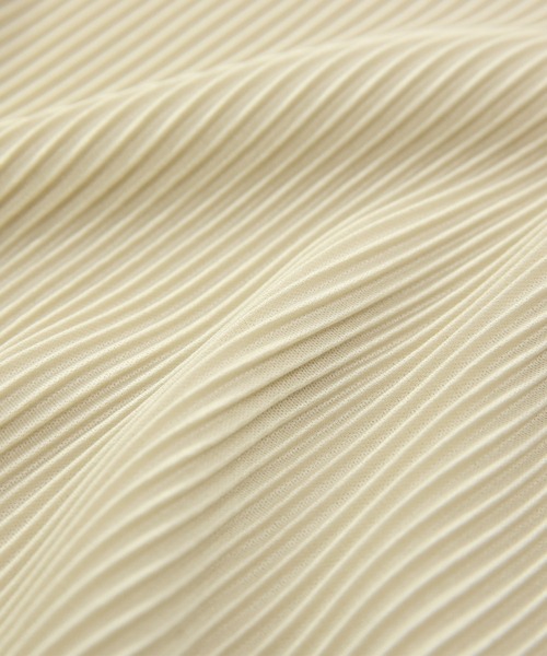 and it_（アンドイット）の「可愛すぎる袖配色半袖プリーツトップス（Tシャツ/カットソー・レディース・ライトブルー/ブラック系2/グレー/キナリ/ベージュ/ブラック系1/ブラウン/ライトグリーン・S-M/M-L）」の16枚目の写真