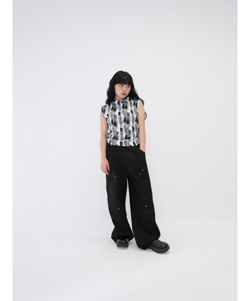 Enewd nina（エニュードニーナ）の「【ZOZO限定】ミニ スタッズ パンツ ワイドシルエット イージーパンツ 星 スター（その他パンツ・レディース・ブラック・FREE）」の8枚目の写真