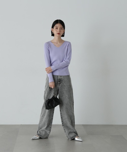 N.(N. Natural Beauty Basic)(エヌエヌナチュラルビューティーベーシック)の「◆◇総針Vネック長袖ニット(ニット/セーター・レディース・オフホワイト/ブラック/ライトグリーン/ライラック・MEDIUM)」の10枚目の写真