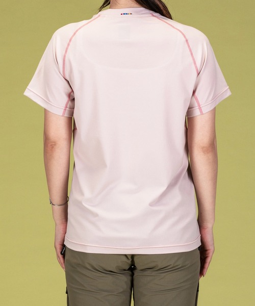 phenix outdoor(フェニックスアウトドア)の「phenix OUTDOOR(フェニックスアウトドア) レディース ライン柄 クルーネック半袖Tシャツ (吸水速乾 / 抗菌防臭)(Tシャツ/カットソー・レディース・マジェンタ/ピンク/ライトグリーン・M/L)」の19枚目の写真